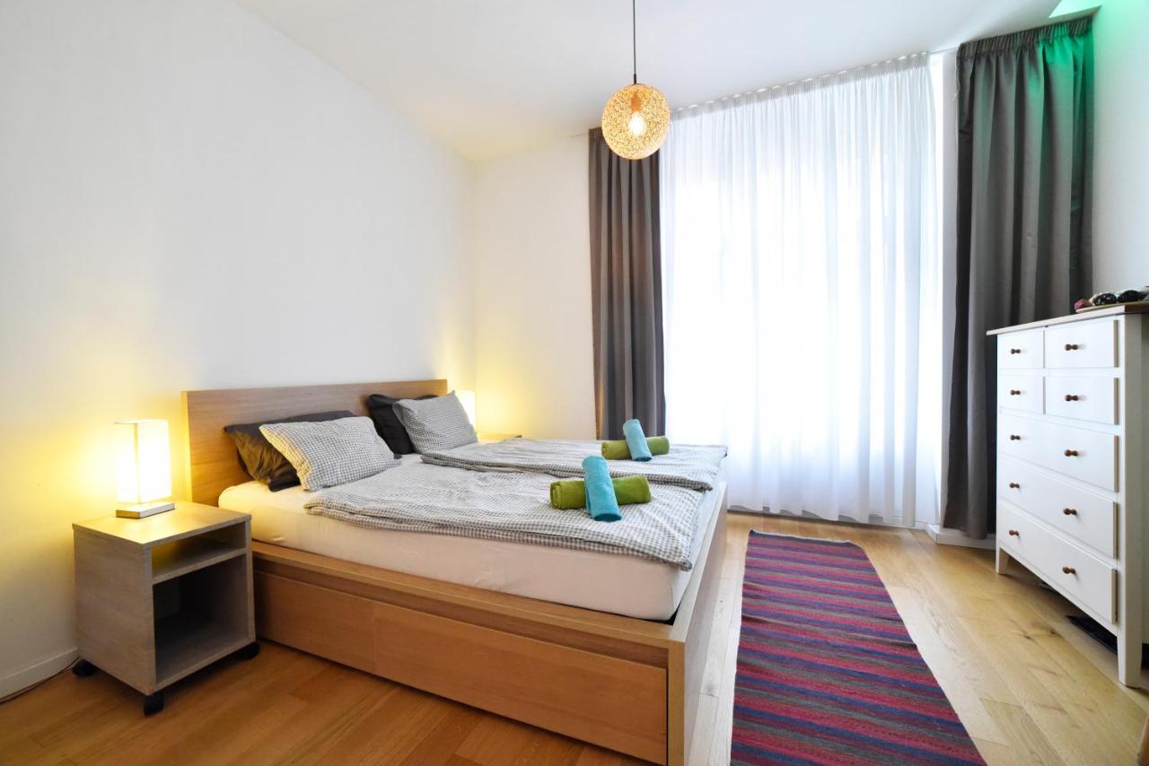 Luxery * Zagreb